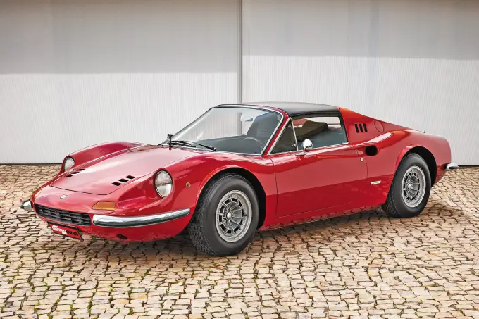 Foto do carro clássico Dino 246 GTS